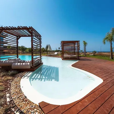 Seaview Bright Apartment - Oceanfront Luxury * Quarteira