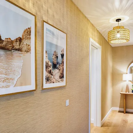 Seaview Bright Apartment - Oceanfront Luxury Apartamento *